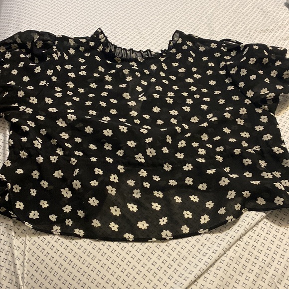 Princess Polly Top size 2 - Picture 3 of 3